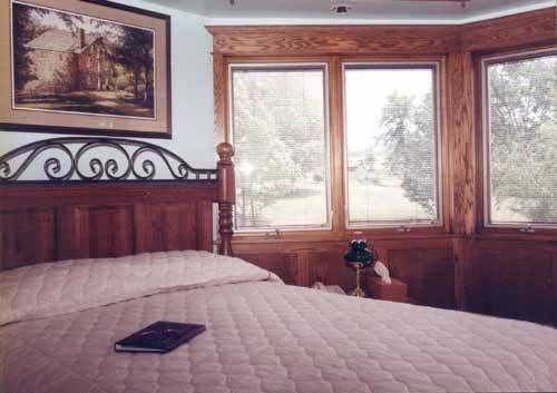 Red Barn Village Bed & Breakfast Clarks Summit Exterior photo